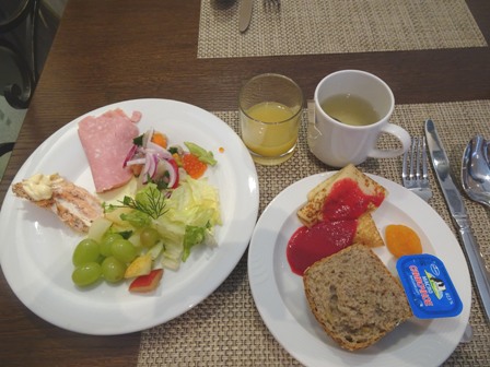 モスクワの朝食.JPG