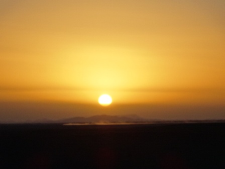 １砂漠の夕日.jpg
